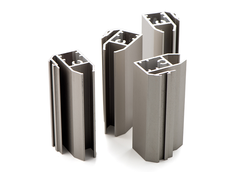 新昌铝业工业铝材加工中心-专业生产厂家-精工品质